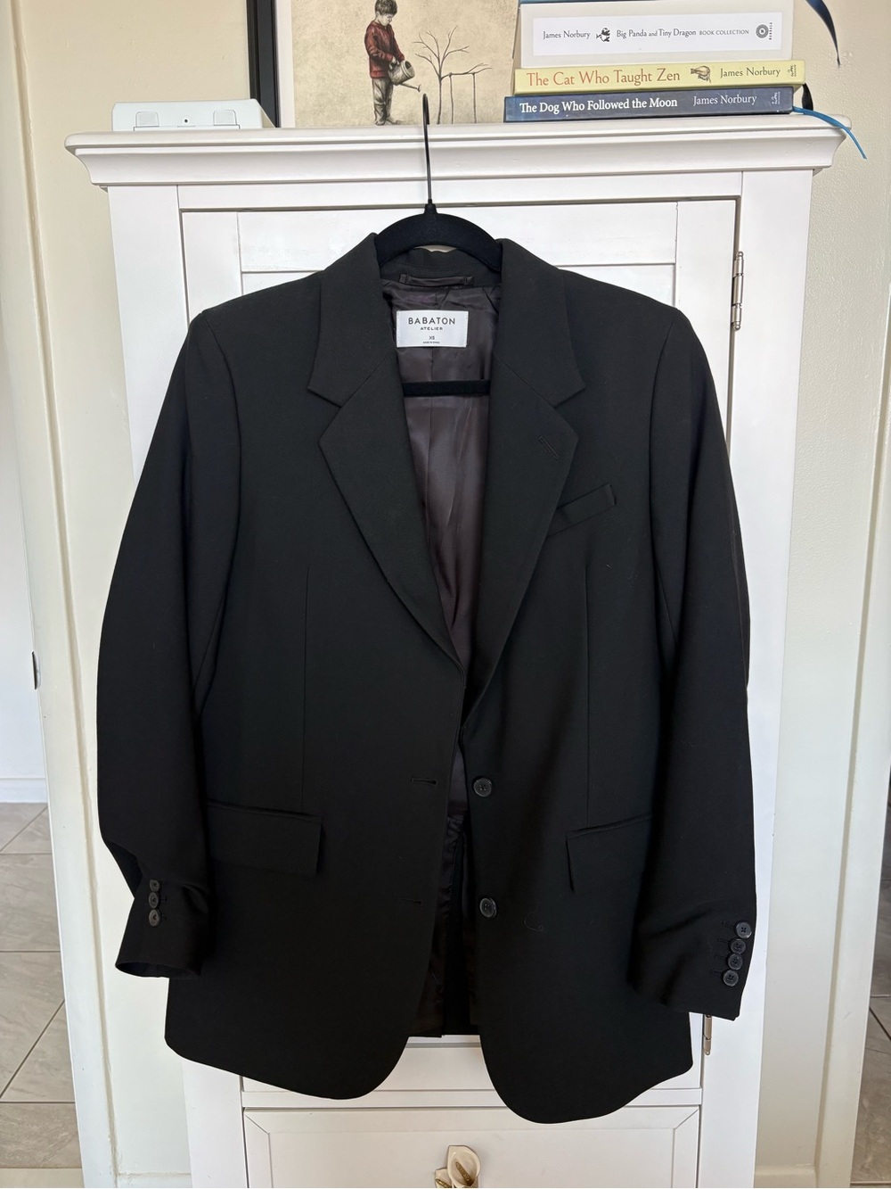 Babaton Black Classic Single-Breasted Blazer